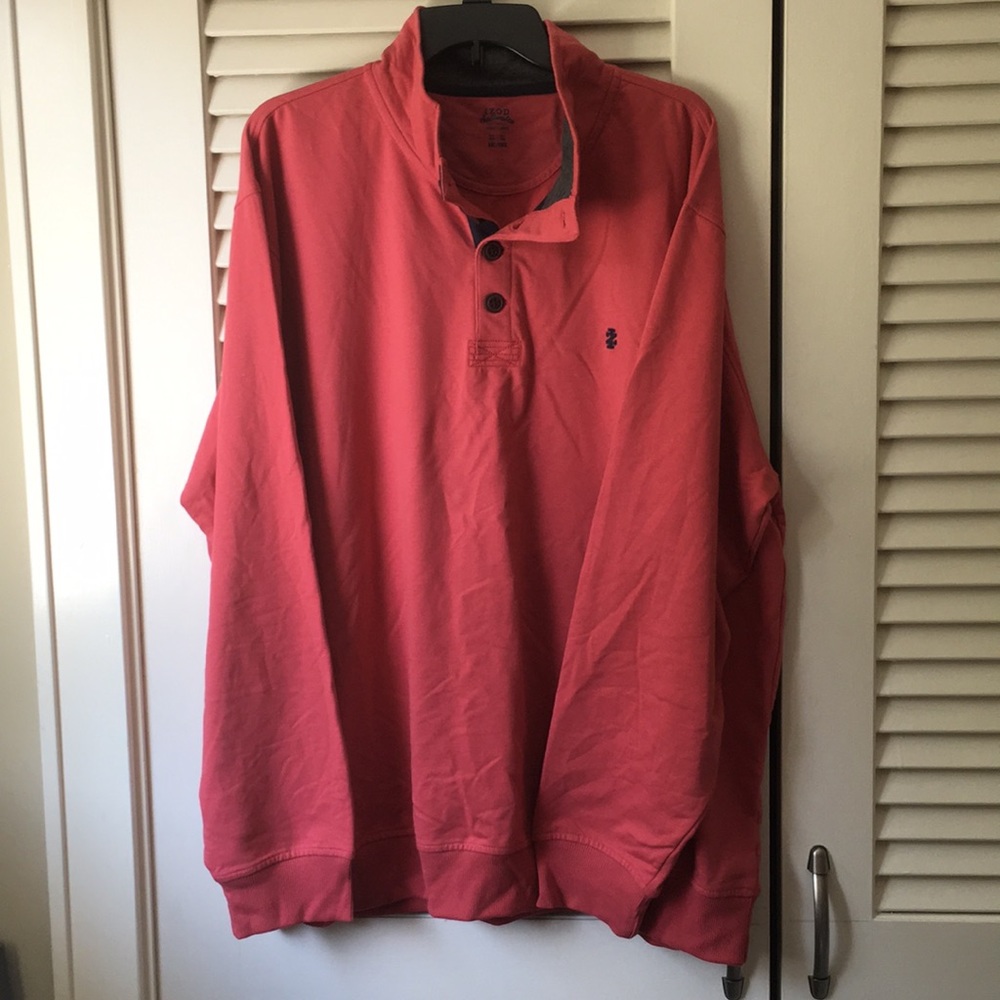 IZOD Pullover